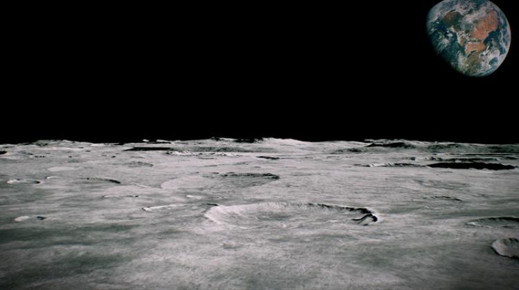 Powierzchnia Księżyca. Fot. Adobe Stock