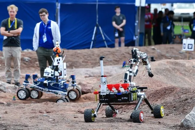 09.09.2022. 8. Finał European Rover Challenge 2022 na terenie Politechniki Świętokrzyskiej w Kielcach.  PAP/Piotr Polak