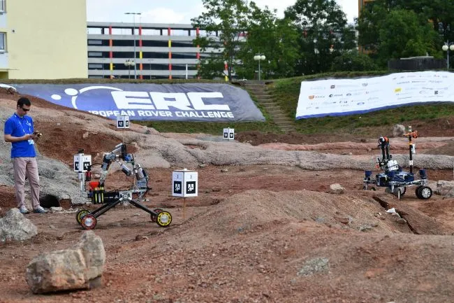 09.09.2022. 8. Finał European Rover Challenge 2022 na terenie Politechniki Świętokrzyskiej w Kielcach.  PAP/Piotr Polak