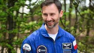 Warszawa, 15.04.2025. Astronauta Sławosz Uznański-Wiśniewski. PAP/Radek Pietruszka