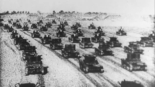 Zdjęcie archiwalne z 1939 r. Pancerne zagony wojsk ZSRR wkraczają na terytorium Polski, łamiąc pakt o nieagresji - 17 września 1939. 17 września br. mija 66. rocznica sowieckiej agresji na Polskę. (ko) PAP/Archiwum