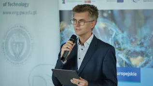 07.10.2025. Dyrektor Centrum Wiarygodnej Sztucznej Inteligencji Przemysław Biecek. PAP/Paweł Supernak