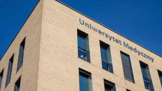 Budynki kampusu Uniwersytetu Medycznego im. Piastów Śląskich we Wrocławiu, 5 bm. PAP/Maciej Kulczyński