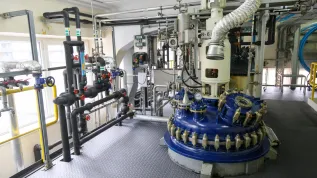 Warszawa, 25.03.2026. Inauguracja Centrum Technologii Wytwarzania API (CeTeAPI) w Łukasiewicz – Instytucie Chemii Przemysłowej im. prof. Ignacego Mościckiego w Warszawie. PAP/Rafał Guz