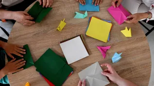 03.08.2019. Warsztaty origami. PAP/Darek Delmanowicz