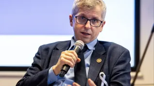 01.02.2024. Na zdjęciu profesor Piotr Rutkowski. PAP/Marek Gorczyński