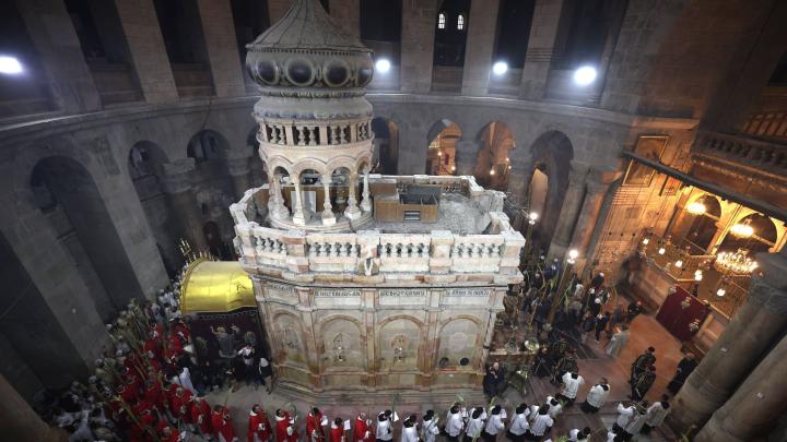 Jerusalén/ Científicos han descubierto el altar medieval más grande conocido en la Iglesia del Santo Sepulcro