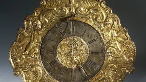 Zegar talerzowy, Johann (Johan) Christian Logan (ok.1726-1782), Toruń, lata 50. w.,fot. A. Wierzba 