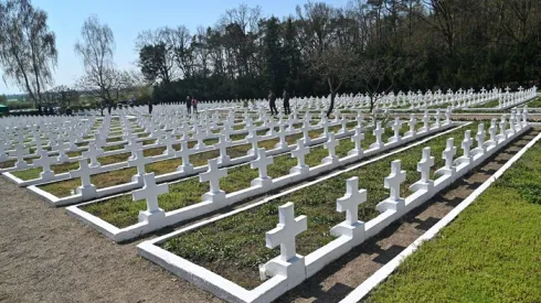 Obchody rocznicy egzekucji więźniów Pawiaka w Magdalence. Egzekucja więźniów Pawiaka w Magdalence miała miejsce 28 maja 1942 r. Niemcy rozstrzelali wówczas 223 osoby, w tym 22 kobiety. (mr) PAP/Adam Guz