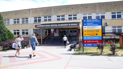 Uniwersytecki Szpital Kliniczny w Opolu  (olm) PAP/Krzysztof Świderski