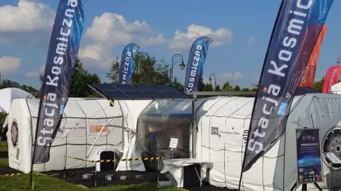 Stacja DSS. Źródło: Stowarzyszenie POLARIS-OPP