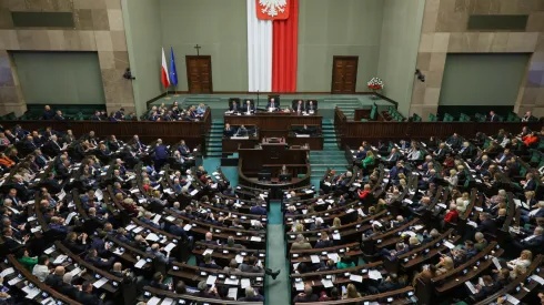 27.02.2026. Posłowie na sali obrad Sejmu. PAP/Paweł Supernak