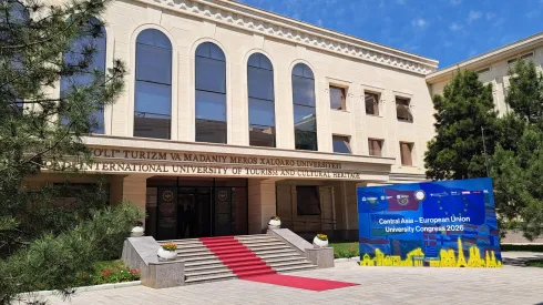 Międzynarodowy Uniwersytet Turystyki i Dziedzictwa Kulturowego „Jedwabny Szlak” w Samarkandzie, Uzbekistan. Fot. M. Barcz/ PAP