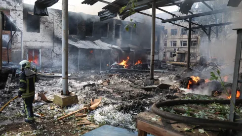 Kijów, Ukraina, 28.09.2026. Skutki rosyjskiego ataku dronowego na Kijów. PAP/Victor Kovalchuk