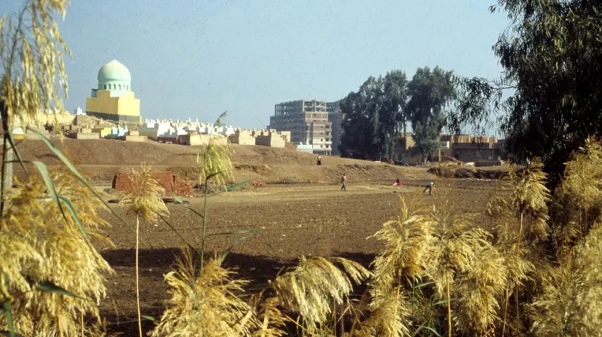 Tell Atrib - miejsce prac polskich archeologów na przestrzeni kilku dekad. Fot. K. Myśliwiec.