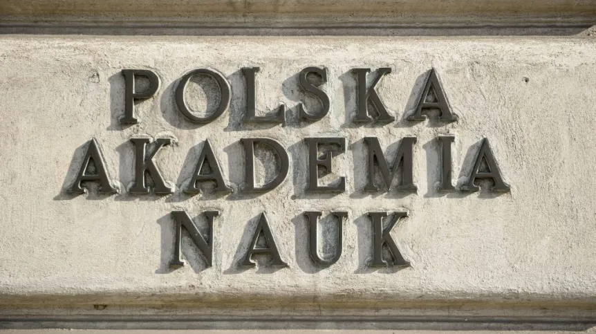 Warszawa, 19.08.2011 Pałac Staszica, siedziba Polskiej Akademi Nauk. /bpt/  PAP/Wojciech Pacewicz