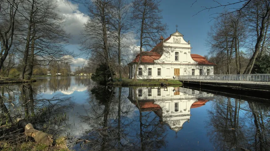 Zwycięska praca konkursowa-Zwierzyniec - kościół na wyspie. Autor: Scots