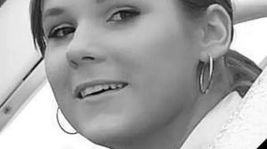 Na zdjęciu udostępnionym 11 bm. przez SPWP - Natalia Maria Januszko, członek załogi samolotu prezydenckiego.