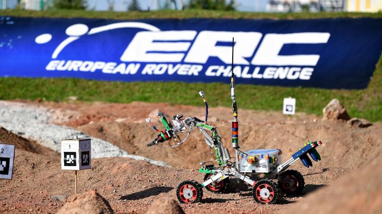 Kielce, 11.09.2021. The rover presented as part of the European Rover Challenge on the campus of the Kielce University of Technology Credit: PAP/Piotr Polak