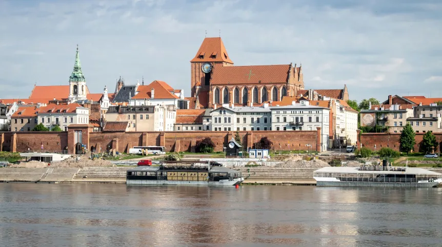 13.05.2022. Przebudowa Bulwaru Filadelfijskiego w Toruniu  PAP/Tytus Żmijewski