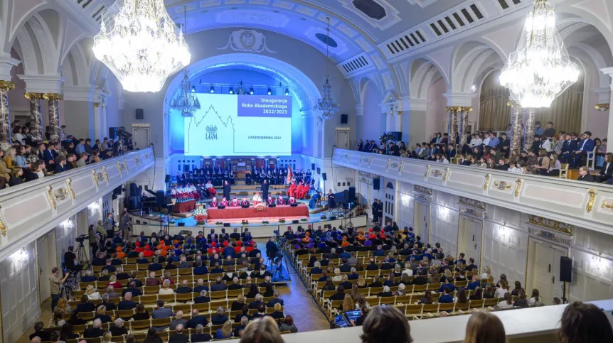  Poznań, 03.10.2022. Uroczysta inauguracja roku akademickiego 2022/2023 na Uniwersytecie im. Adama Mickiewicza w Poznaniu. PAP/Jakub Kaczmarczyk