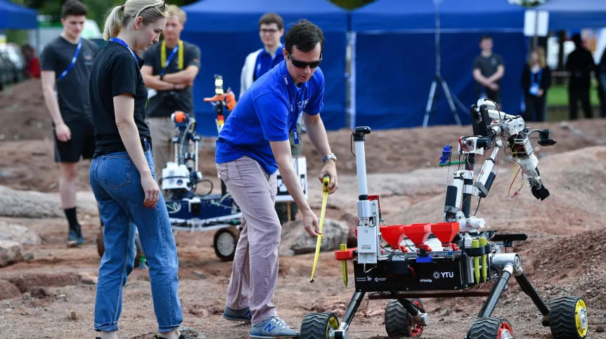 Fot. arch. Kielce, 09.09.2022. 8. Finał European Rover Challenge 2022 na terenie Politechniki Świętokrzyskiej . PAP/Piotr Polak