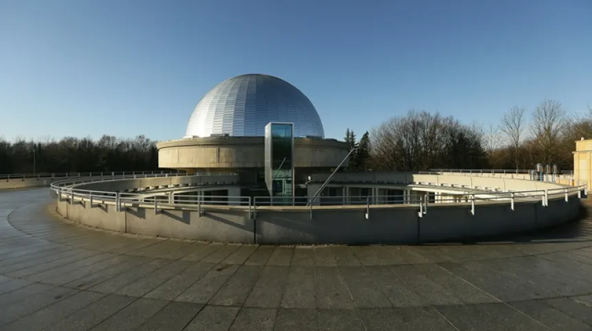 Chorzów, 28.12.2023. Planetarium Śląskiego Parku Nauki w Chorzowie. PAP/Zbigniew Meissner