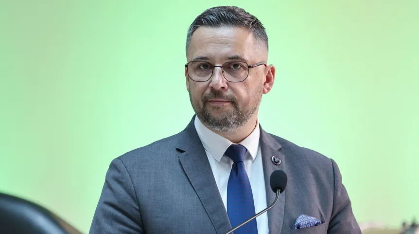 08.08.2025. Minister nauki i szkolnictwa wyższego Marcin Kulasek. PAP/Albert Zawada