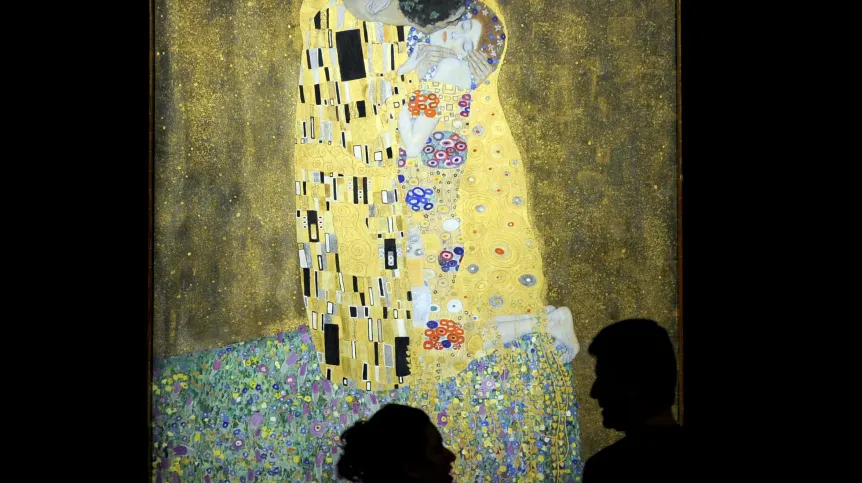 EPA/ROLAND SCHLAGER 12.07.2012