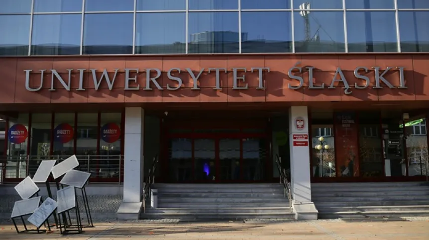 Katowice, 16.11.2024. Gmach Uniwersytetu Śląskiego w Katowicach. PAP/Jarek Praszkiewicz