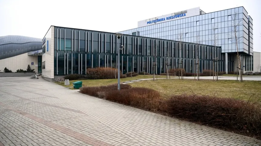 Politechnika Rzeszowska im. Ignacego Łukasiewicza w Rzeszowie (dd/amb/ran) PAP/Darek Delmanowicz