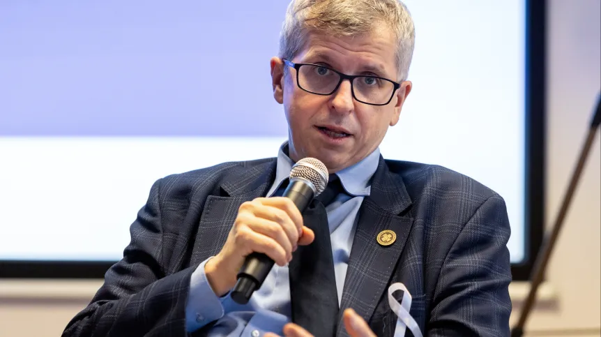 01.02.2024. Na zdjęciu profesor Piotr Rutkowski. PAP/Marek Gorczyński