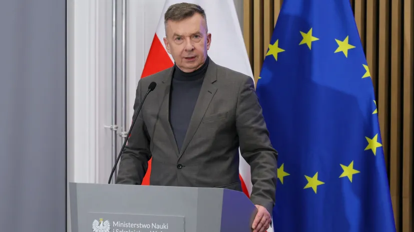 08.11.2024. Minister nauki Dariusz Wieczorek podczas konferencji prasowej nt. wyników rekrutacji na studia na rok akademicki 2024/25 w uczelniach nadzorowanych przez ministra nauki, 8 bm. w siedzibie resortu w Warszawie. PAP/Paweł Supernak