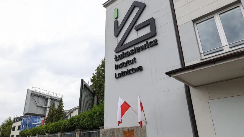 Warszawa, 08.08.2025. Budynek Sieci Badawczej Łukasiewicz – Instytut Lotnictwa. Fot. PAP/Albert Zawada