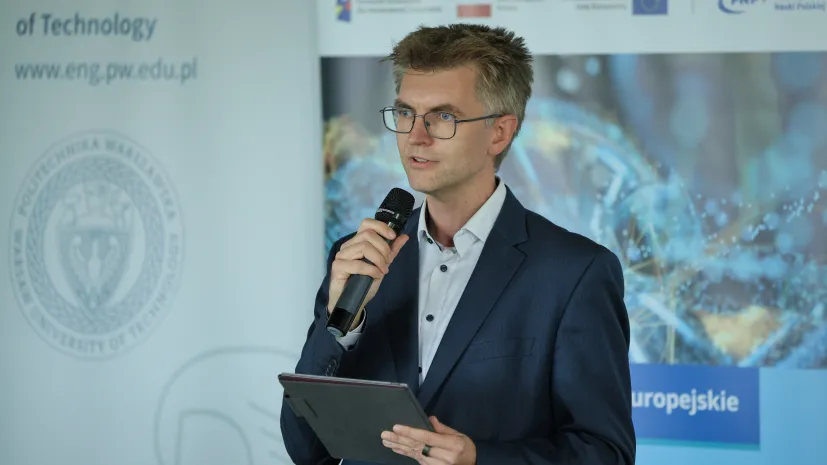 07.10.2025. Dyrektor Centrum Wiarygodnej Sztucznej Inteligencji Przemysław Biecek. PAP/Paweł Supernak