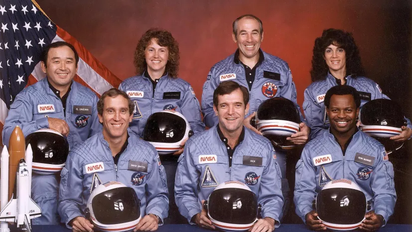 Na zdjęciu Mike Smith, Dick Scobee, Ron McNair, Ellison Onizuka, Christa McAuliffe, Greg Jarvis, Judith Resnik. Fot. EPA/NASA