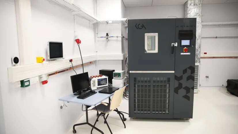 09.09.2024. Świętokrzyski Kampus Laboratoryjny Głównego Urzędu Miar, w Kielcach. PAP/Łukasz Gągulski