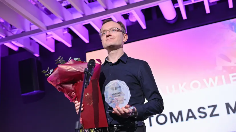 11.12.2024. Matematyk dr Tomasz Miller podczas gali finałowej 20. edycji konkursu Popularyzator Nauki 2024 w Warszawie. PAP/Marcin Obara