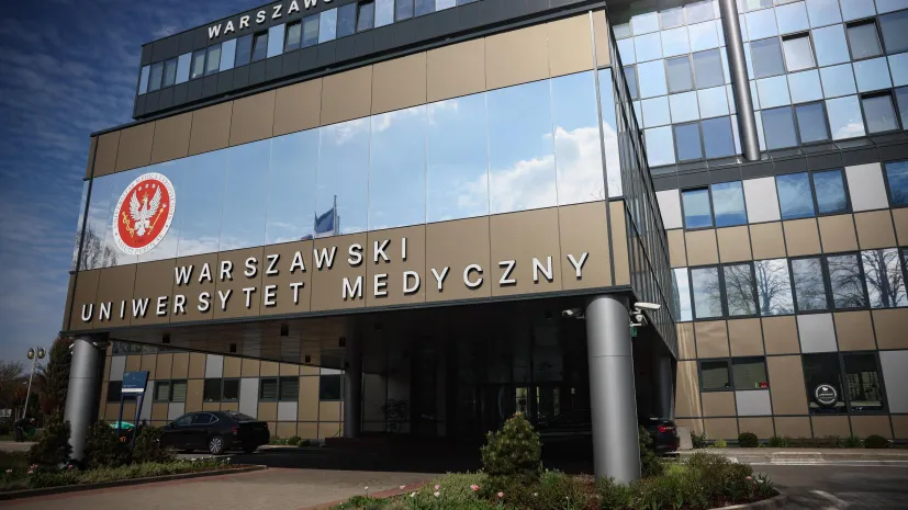  Warszawa, 16.04.2026. Siedziba rektoratu Warszawskiego Uniwersytetu Medycznego. PAP/Leszek Szymański