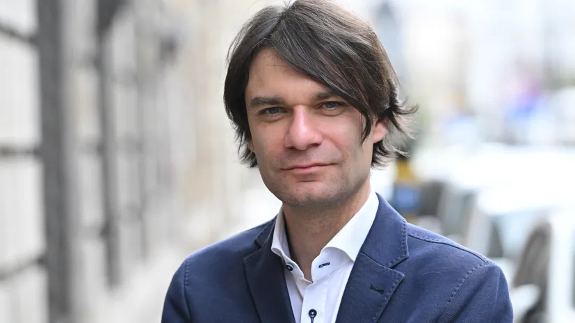 17.04.2026. Na zdjęciu biolog medyczny i środowiskowy z Uniwersytetu Medycznego w Poznaniu dr hab. Piotr Rzymski.  PAP/Radek Pietruszka
